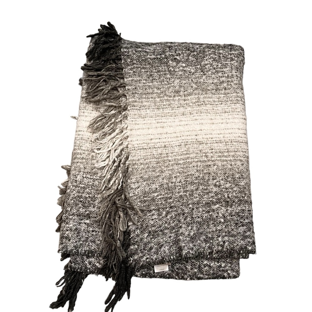 Soft Surroundings Black Gray & White Fringe Blanket